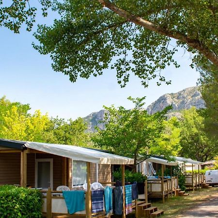 Camping Le Saint Clair Moustiers-Sainte-Marie Exterior foto